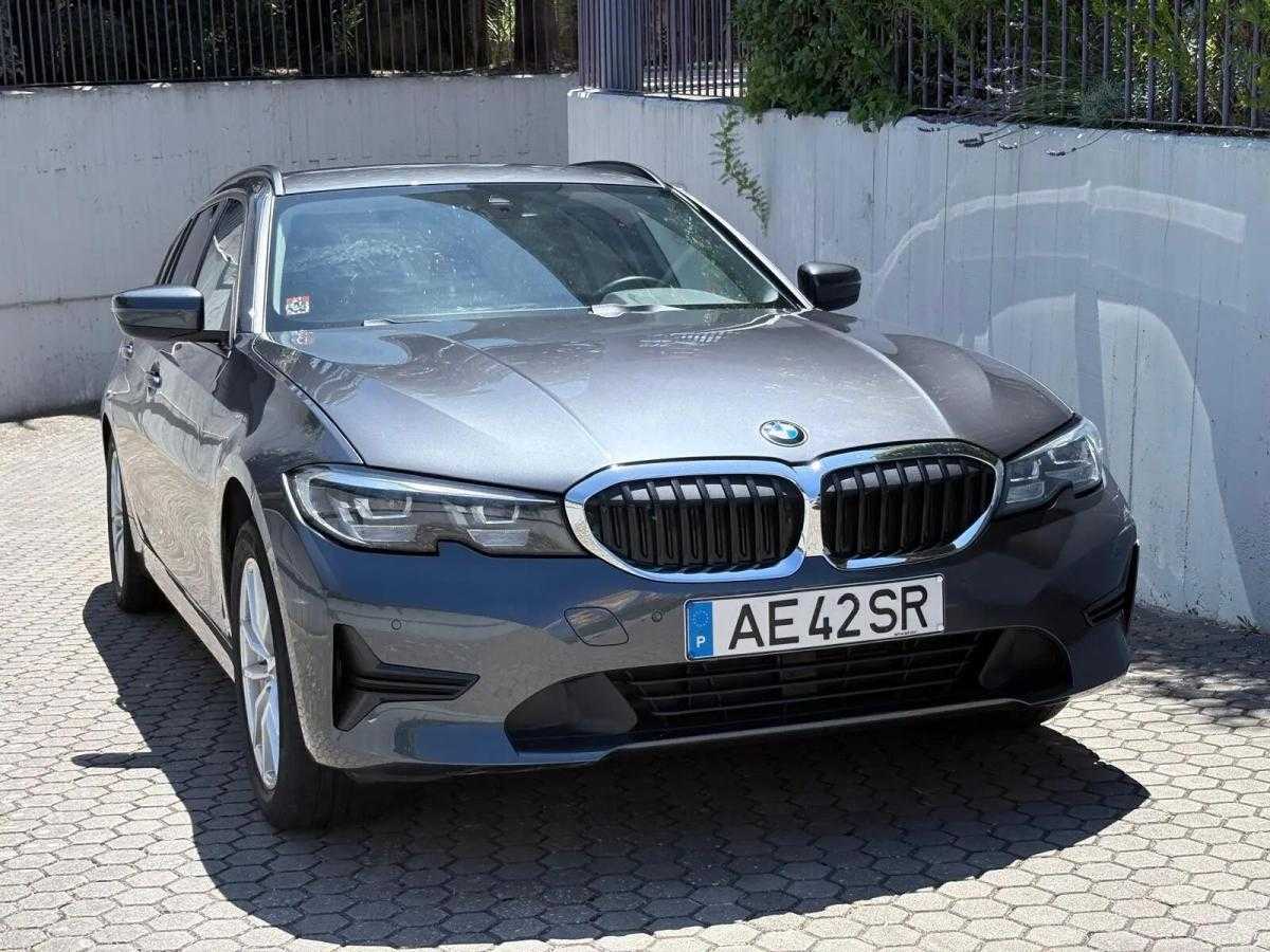 bmw-serie-3-330e-2020-hibrido-a-gasolina-1998cc