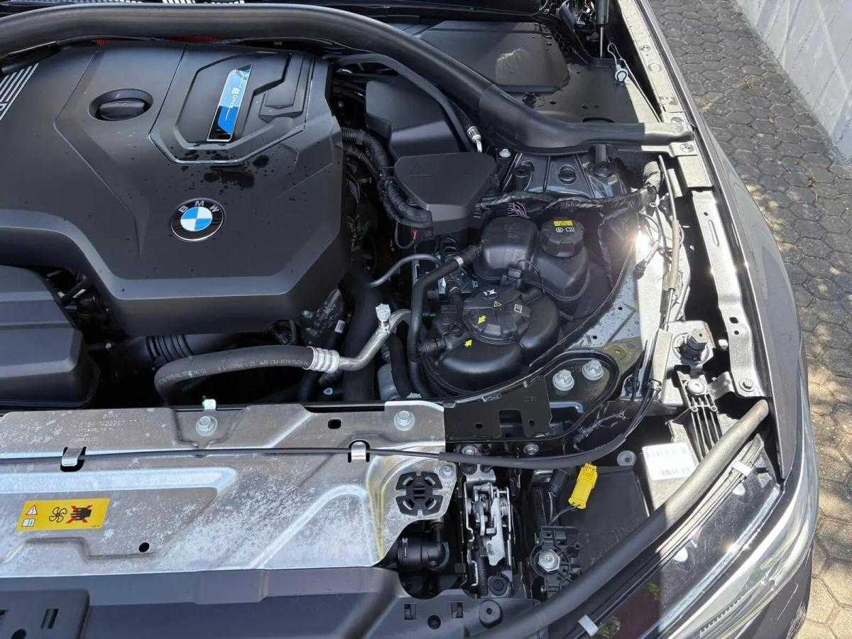 bmw-serie-3-330e-2020-hibrido-a-gasolina-1998cc