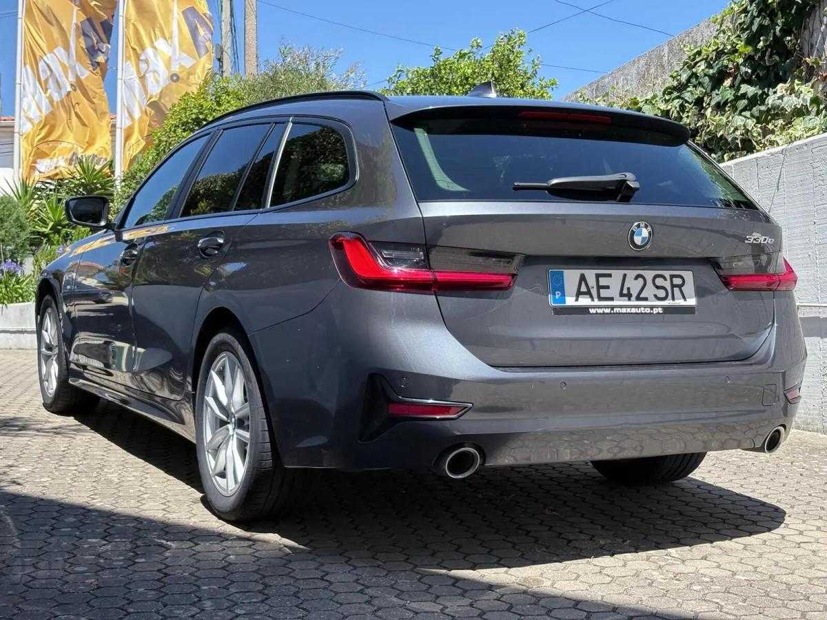 bmw-serie-3-330e-2020-hibrido-a-gasolina-1998cc