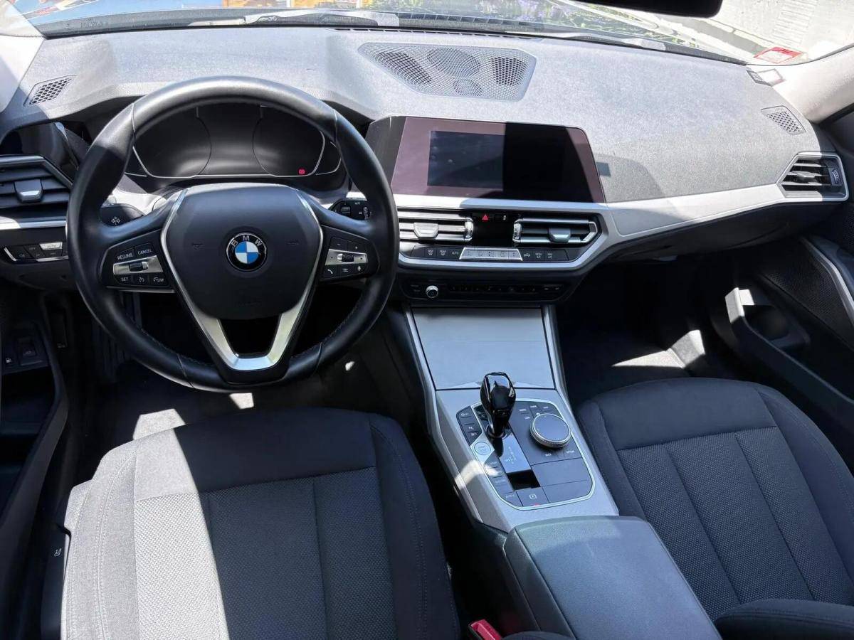 bmw-serie-3-330e-2020-hibrido-a-gasolina-1998cc