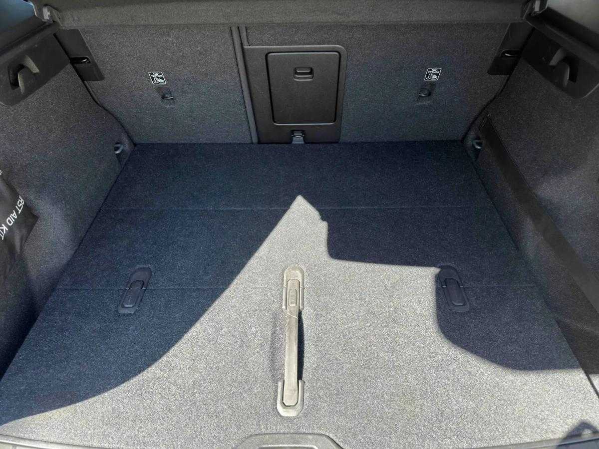 volvo-xc40-2020-gasolina-1477cc