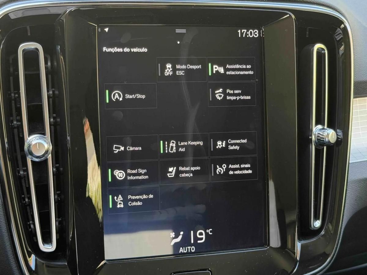 volvo-xc40-2020-gasolina-1477cc