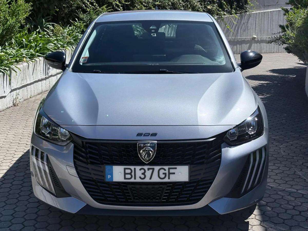 peugeot-208-2024-gasolina-1199cc