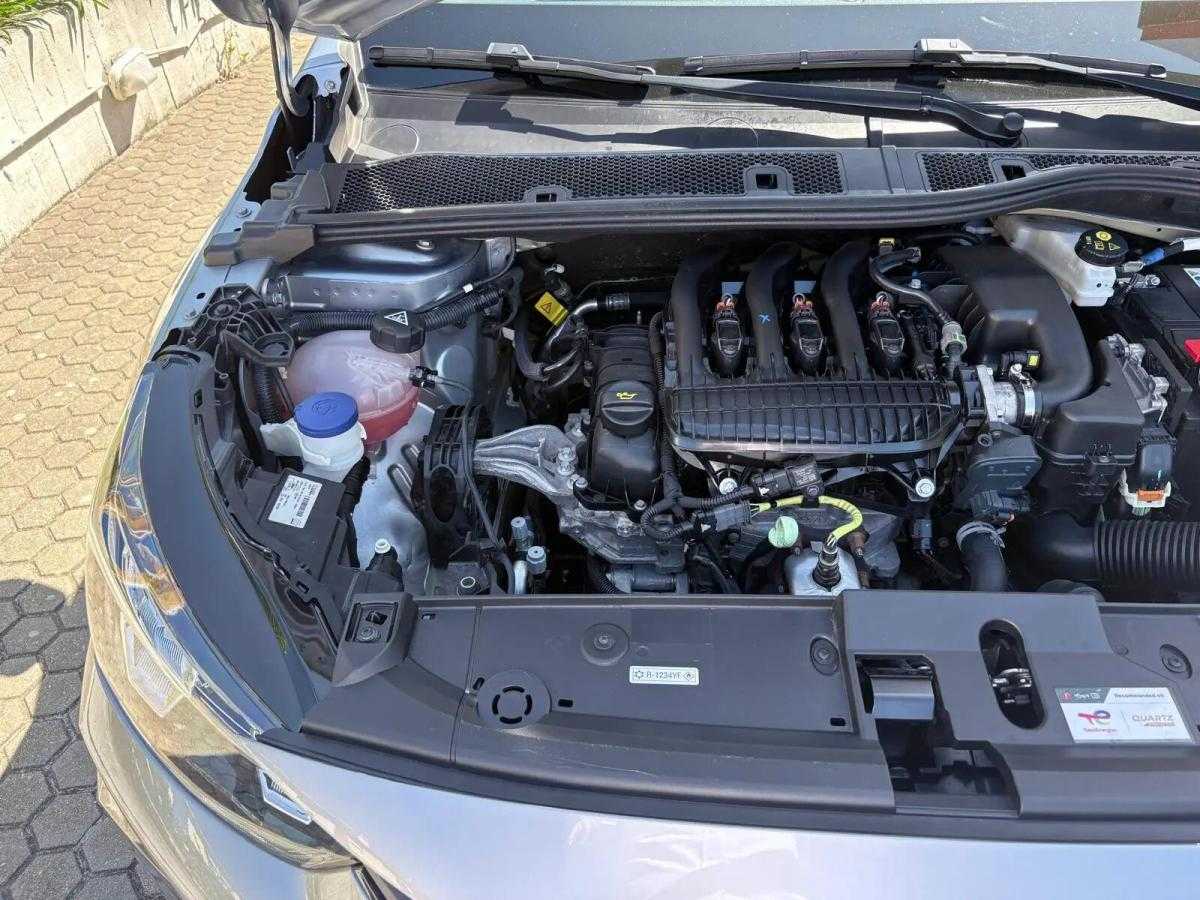 peugeot-208-2024-gasolina-1199cc