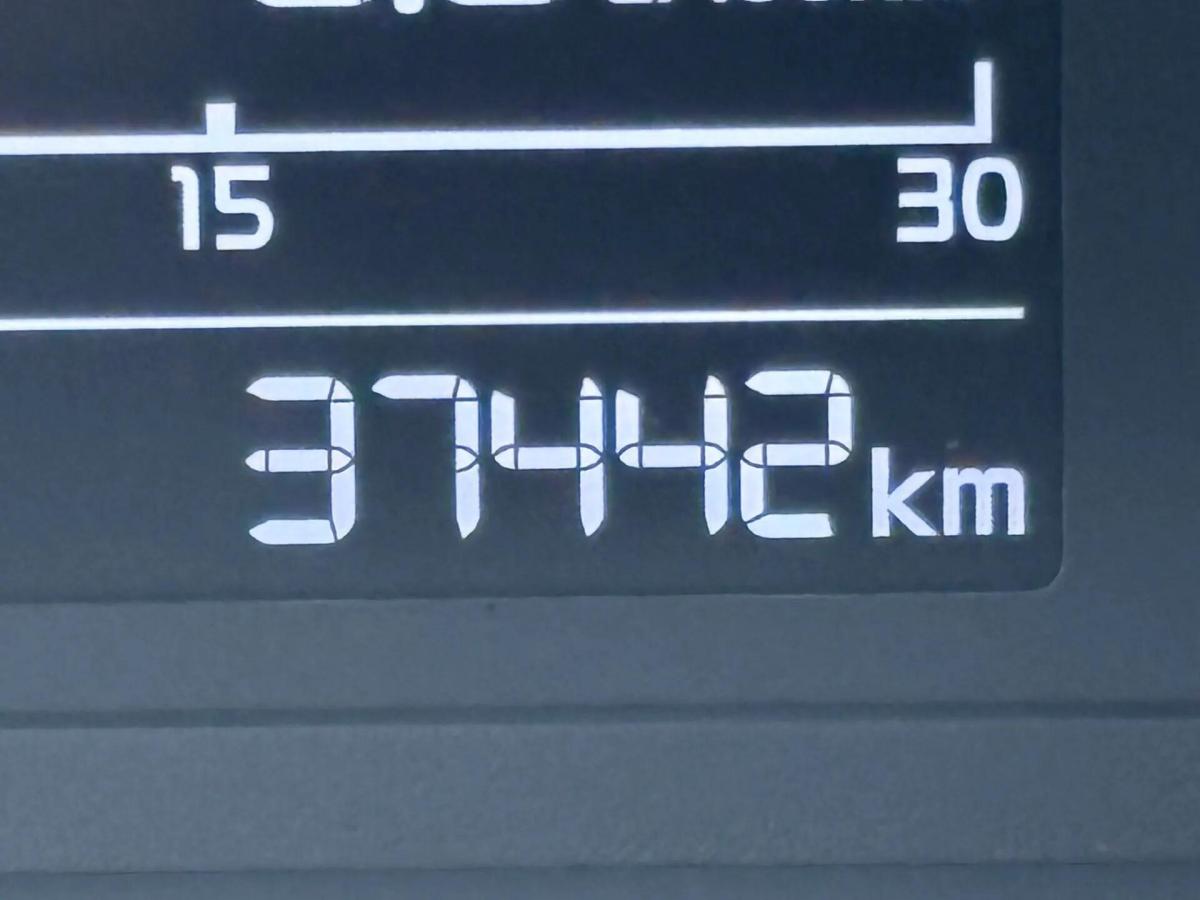 kia-stonic-2023-gasolina-1197cc