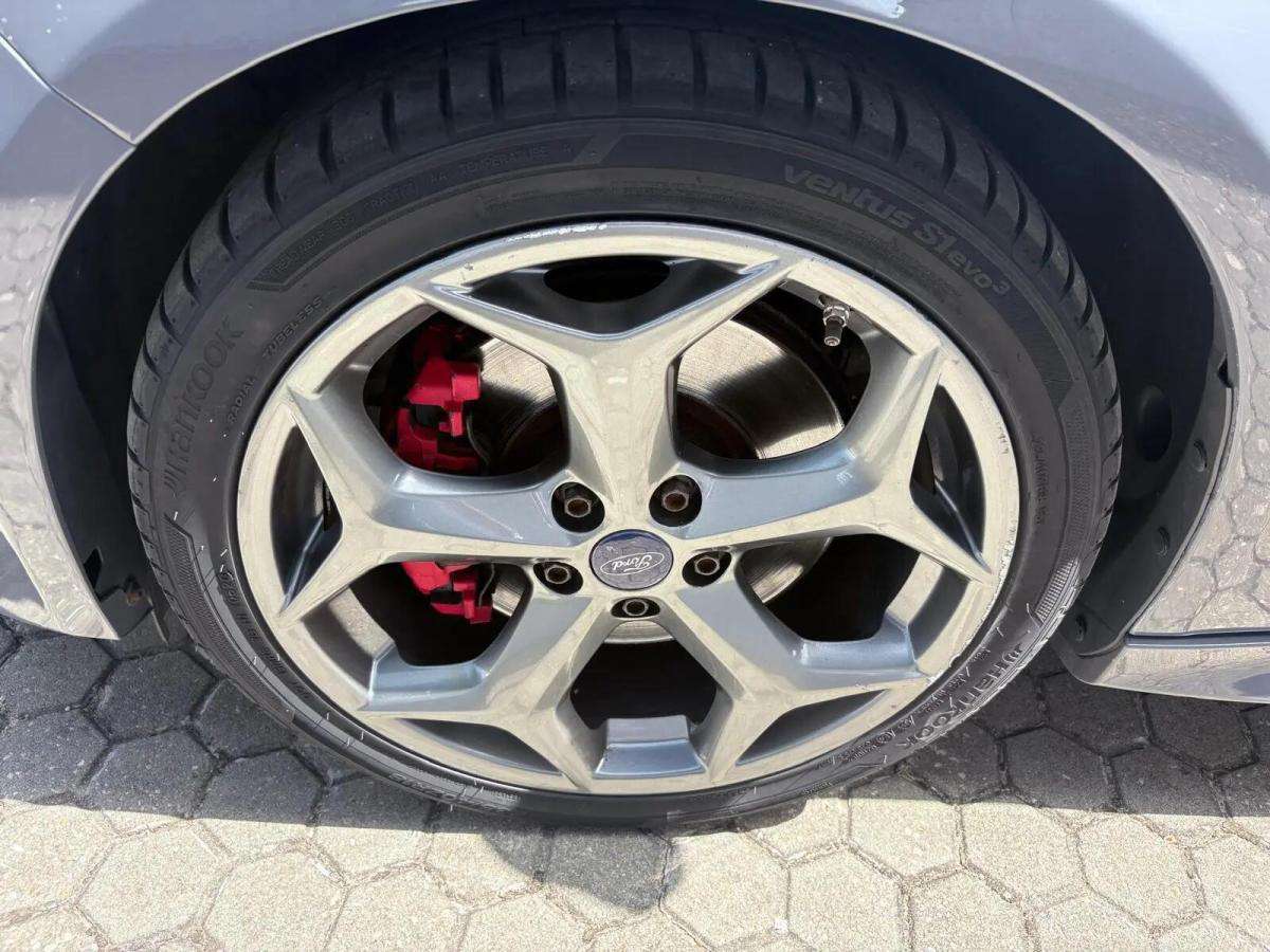 ford-focus-2015-gasolina-1999cc