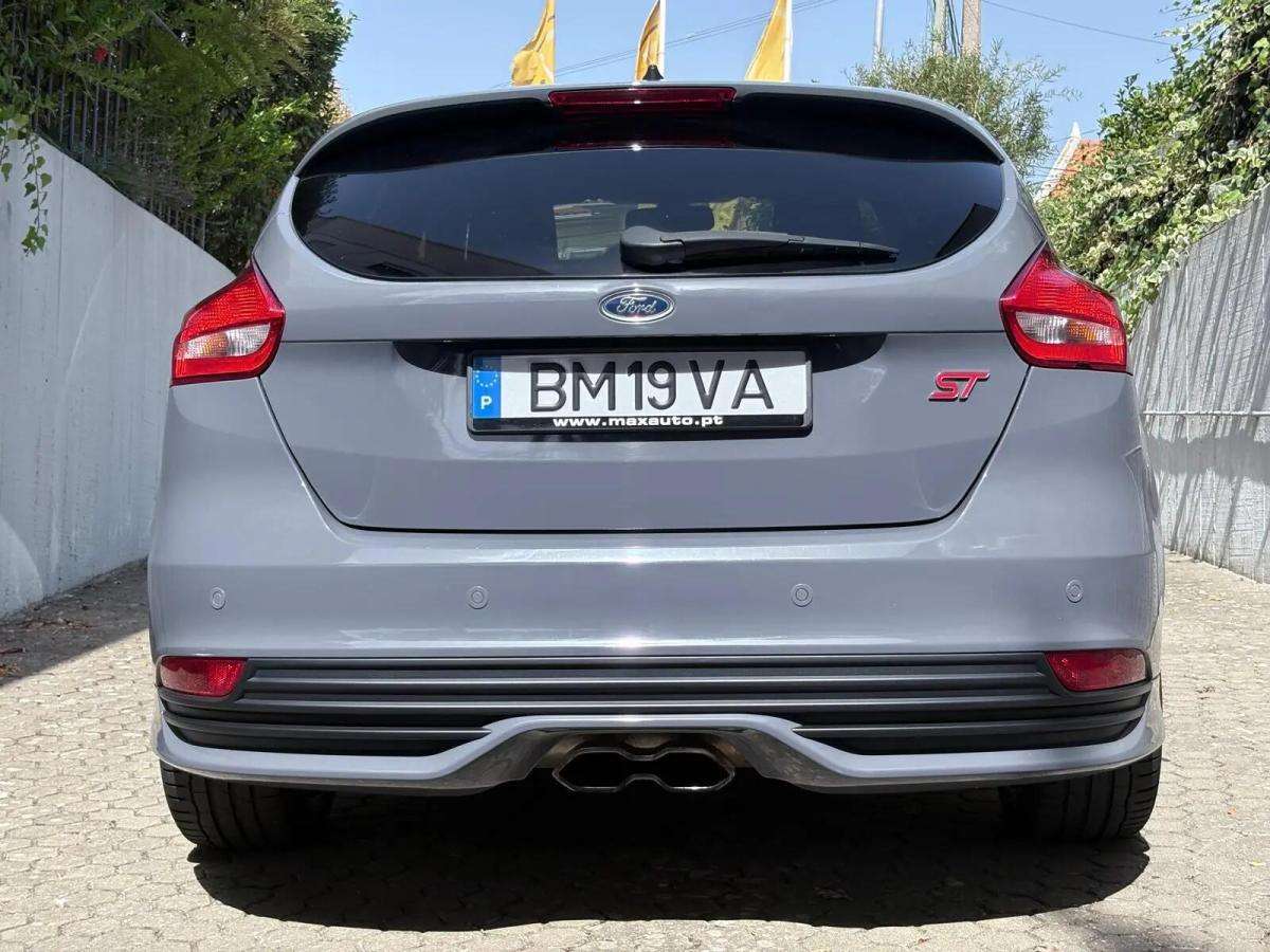 ford-focus-2015-gasolina-1999cc