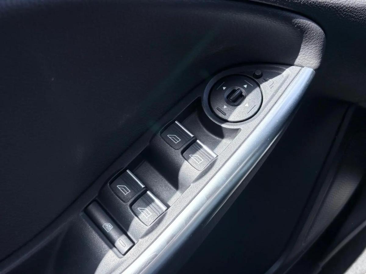 ford-focus-2015-gasolina-1999cc