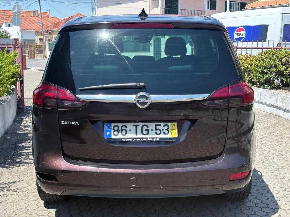 opel-zafira-2017-diesel-1598cc