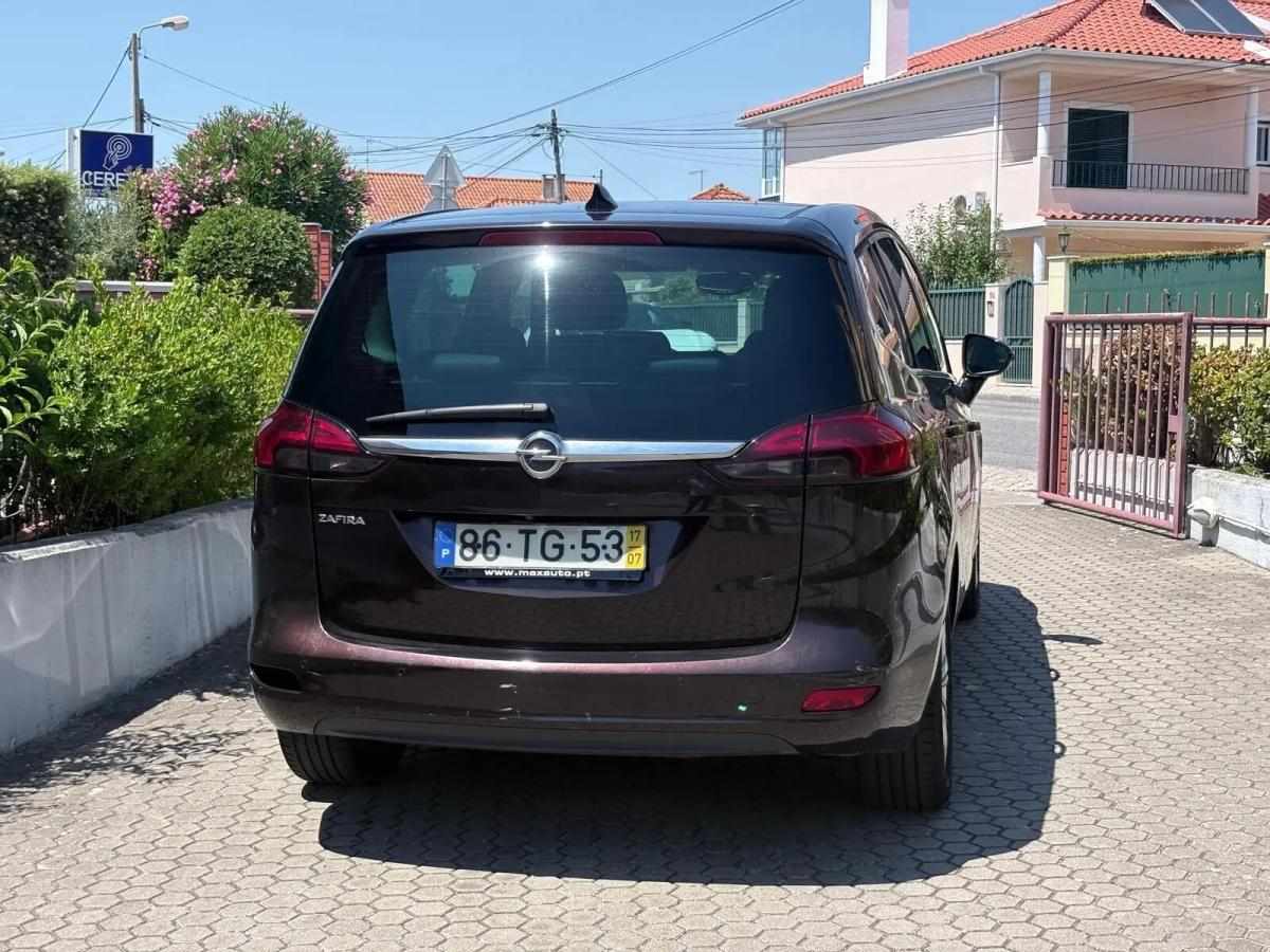 opel-zafira-2017-diesel-1598cc