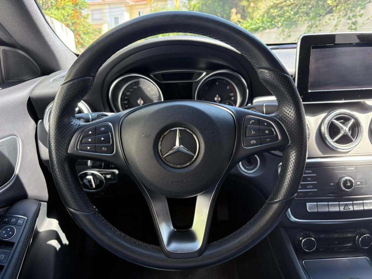 mercedes-benz-cla-180-cdi-2017-diesel-1461cc