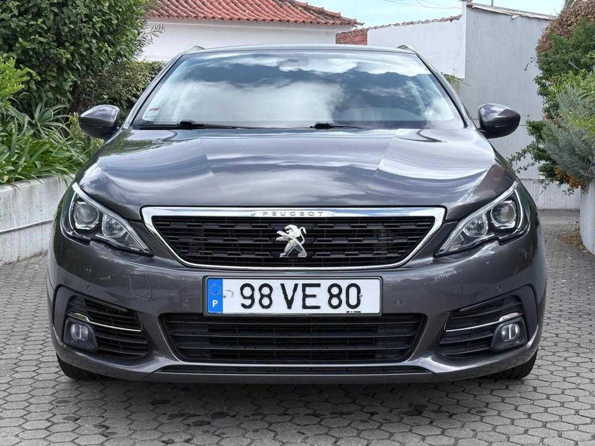 peugeot-308-sw-2018-gasolina-1199cc