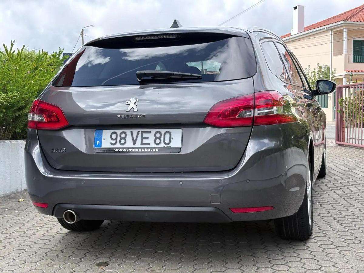 peugeot-308-sw-2018-gasolina-1199cc