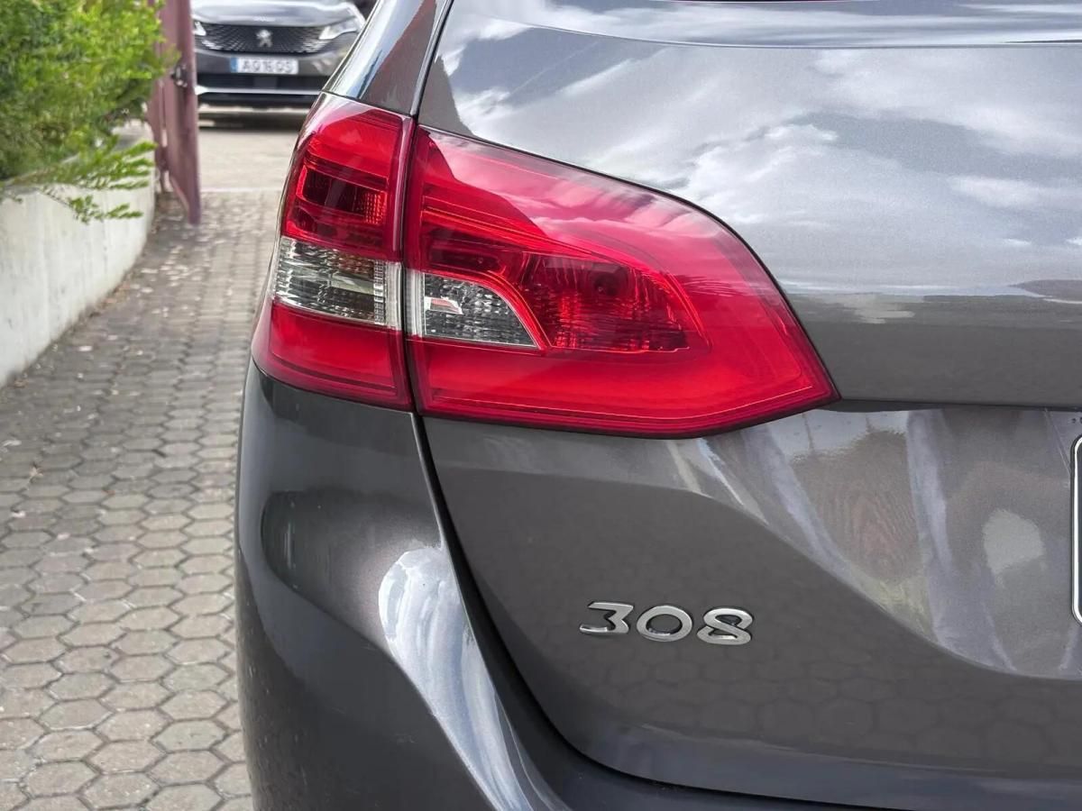 peugeot-308-sw-2018-gasolina-1199cc