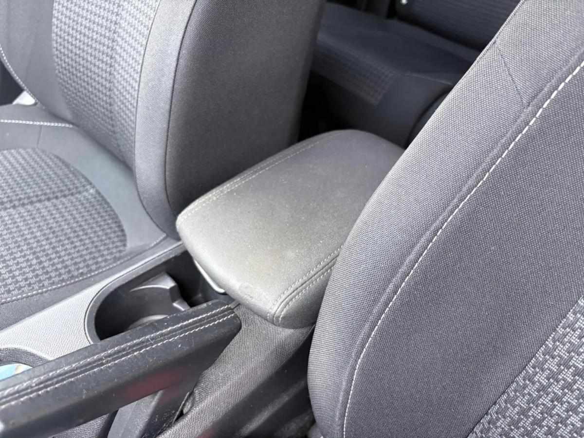 peugeot-308-sw-2018-gasolina-1199cc