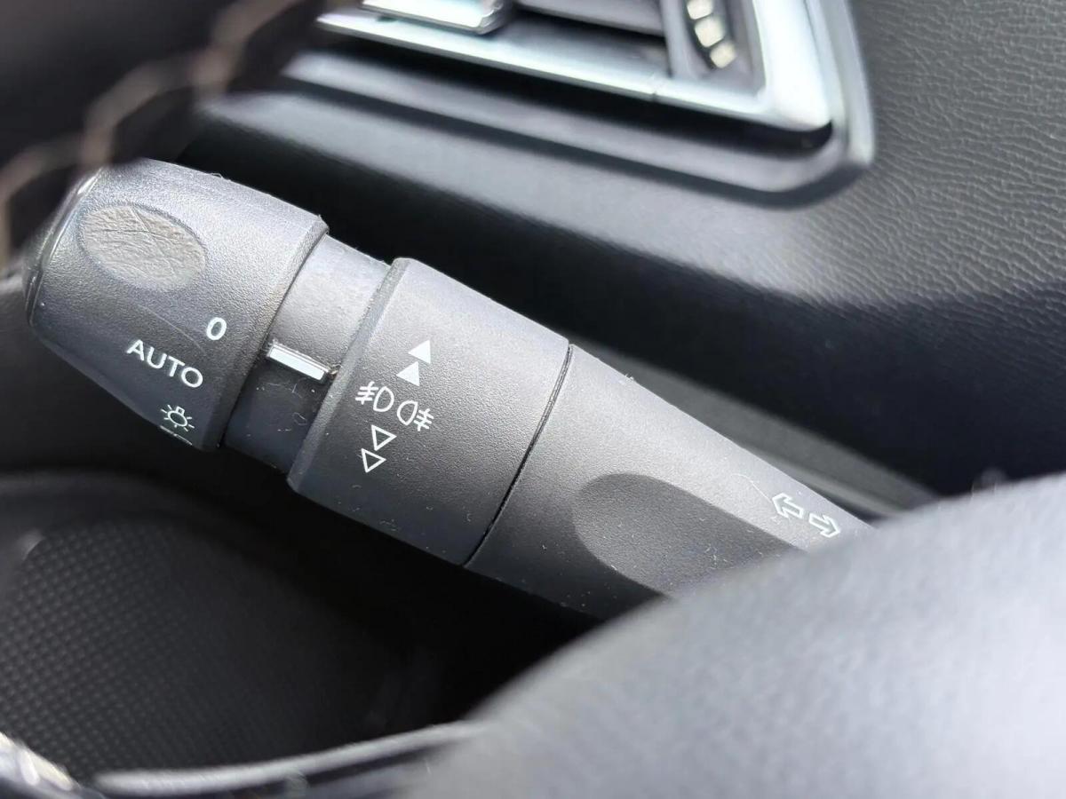 peugeot-308-sw-2018-gasolina-1199cc