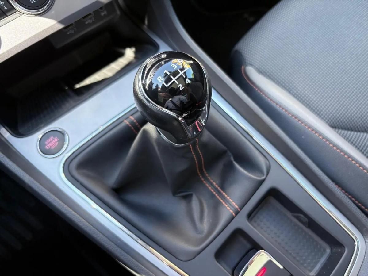 seat-leon-st-2018-diesel-1598cc