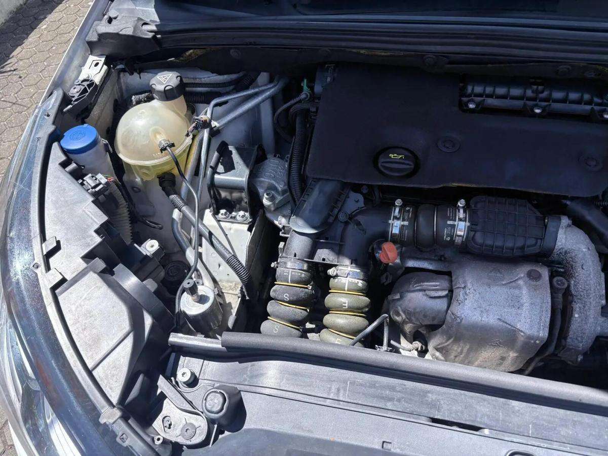 citroen-c4-2016-diesel-1560cc