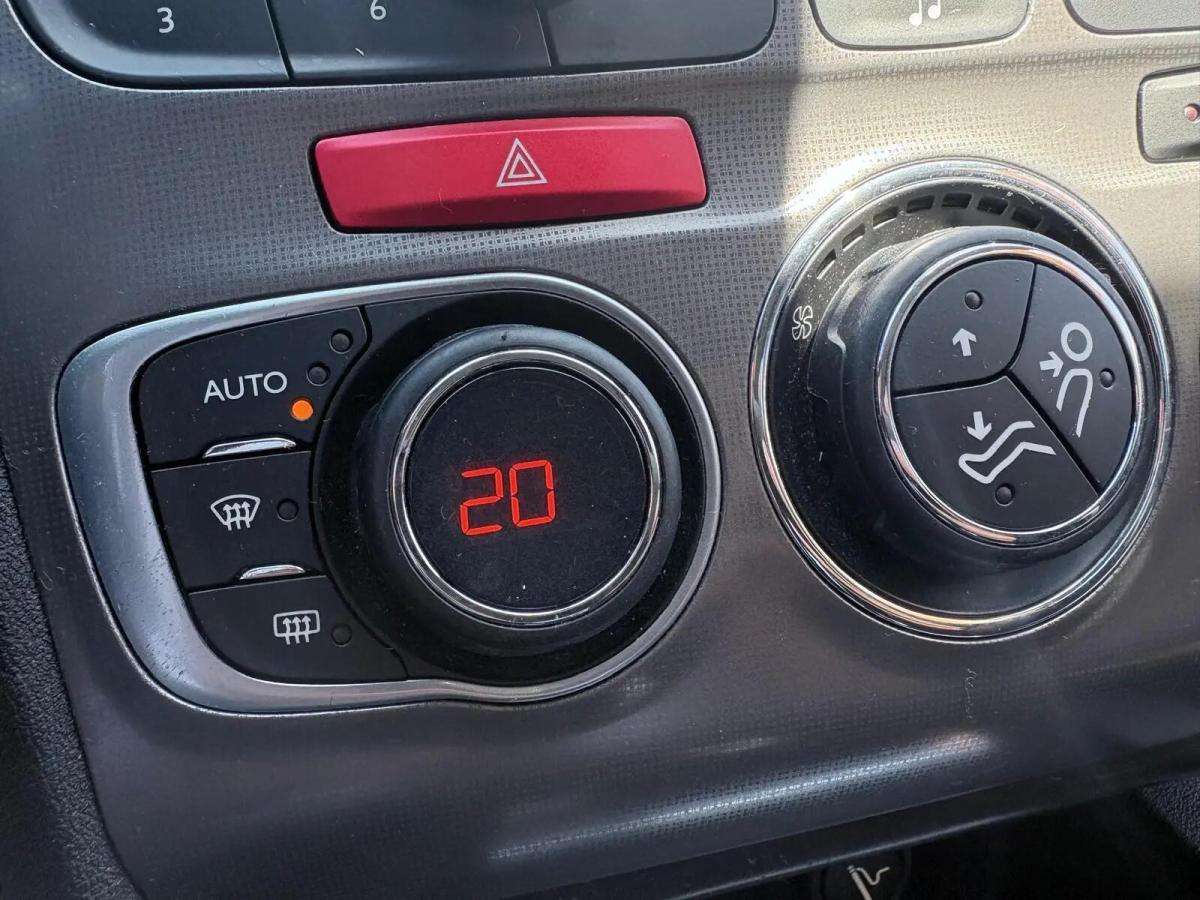 citroen-c4-2016-diesel-1560cc
