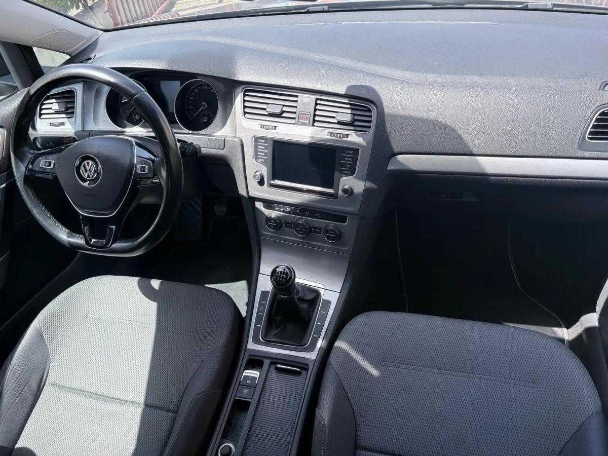 volkswagen-golf-2016-gasolina-999cc