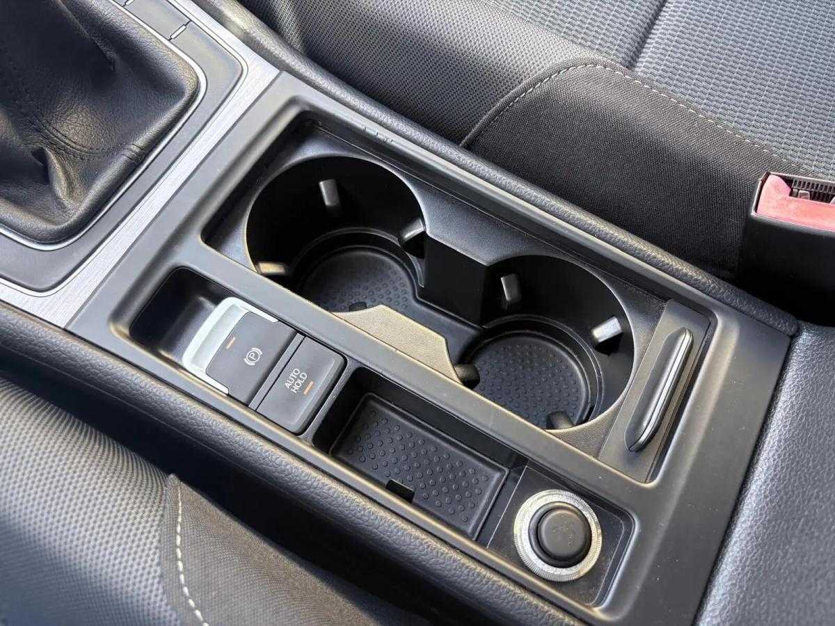 volkswagen-golf-2016-gasolina-999cc