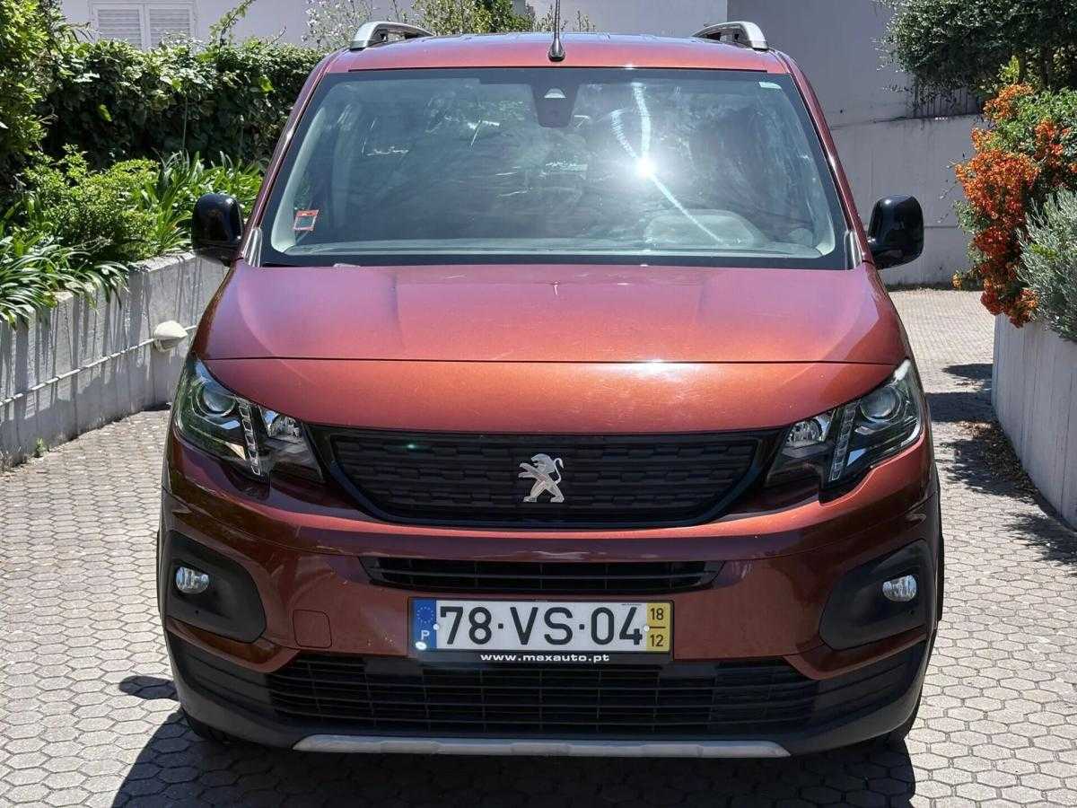 peugeot-rifter-2018-diesel-1499cc