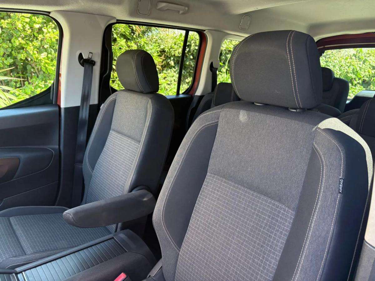 peugeot-rifter-2018-diesel-1499cc