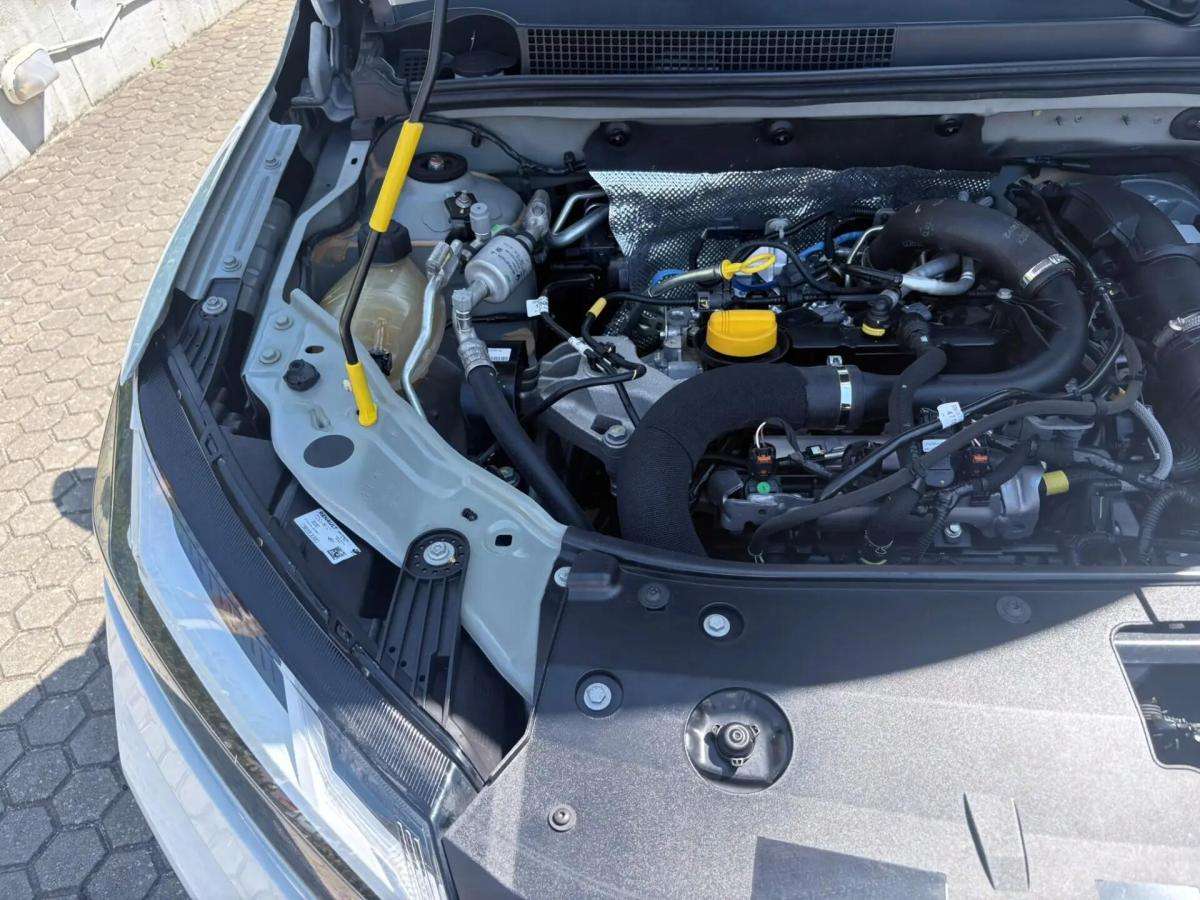 dacia-sandero-2023-gpl-999cc