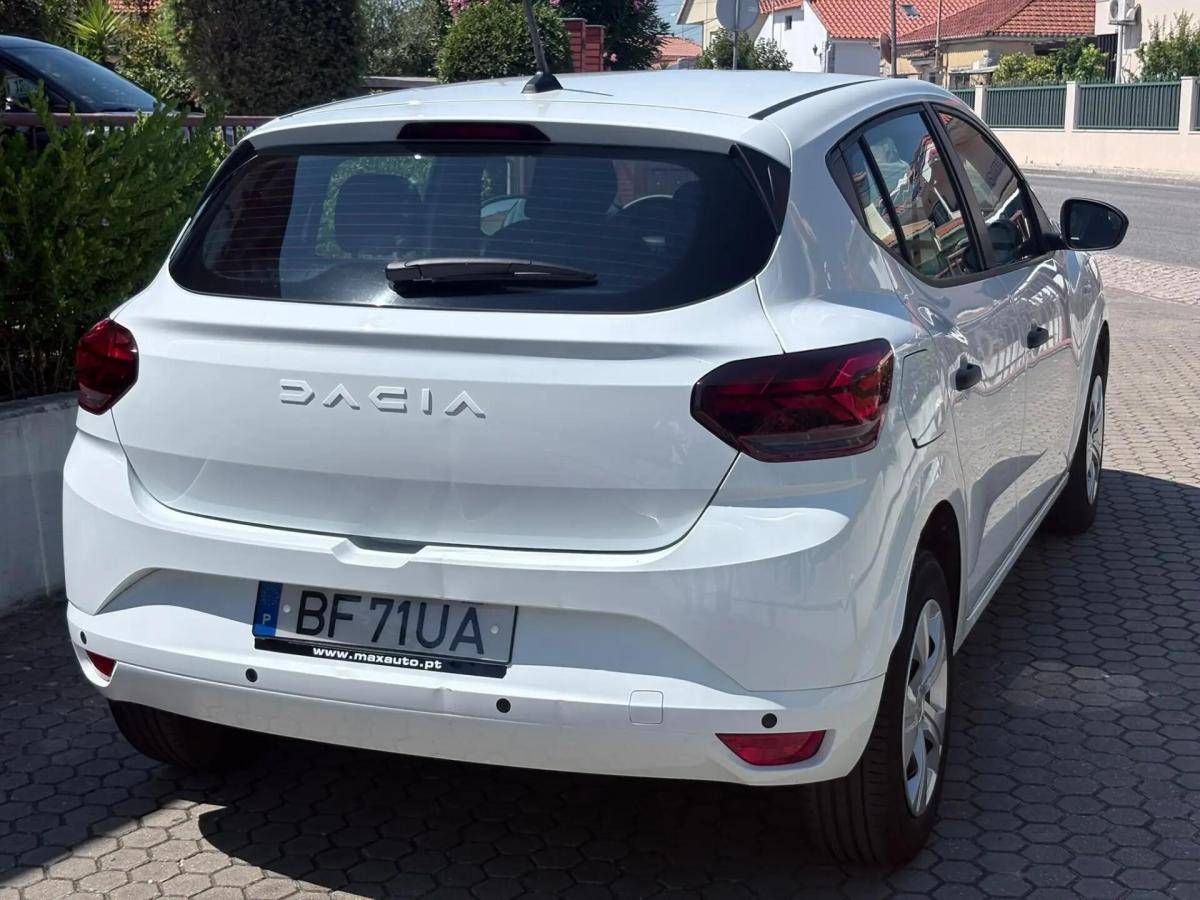 dacia-sandero-2023-gpl-999cc