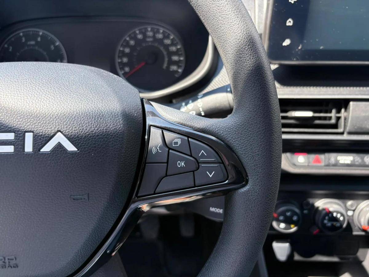 dacia-sandero-2023-gpl-999cc