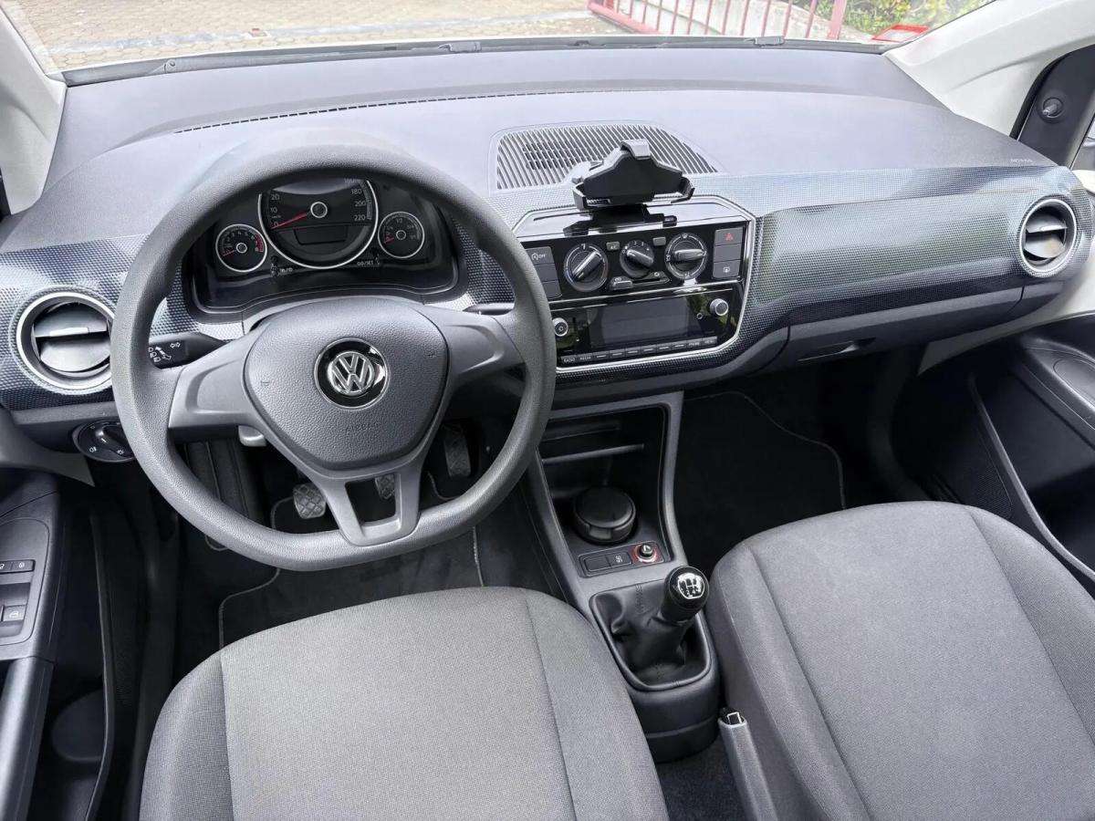 volkswagen-up-2017-gasolina-999cc