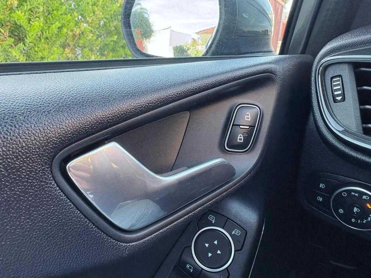 ford-fiesta-2019-gasolina-998cc