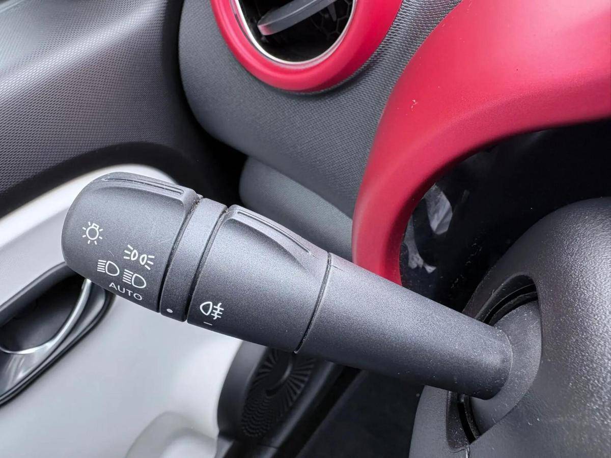 renault-twingo-2020-gasolina-898cc