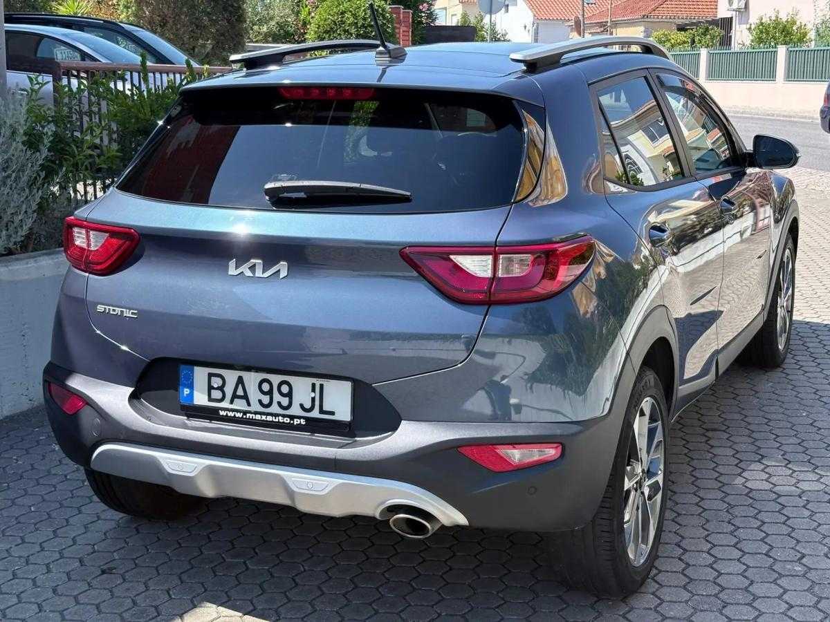 kia-stonic-2023-gasolina-998cc