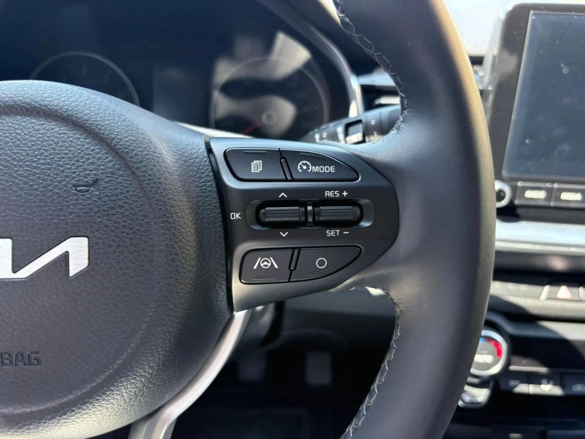 kia-stonic-2023-gasolina-998cc