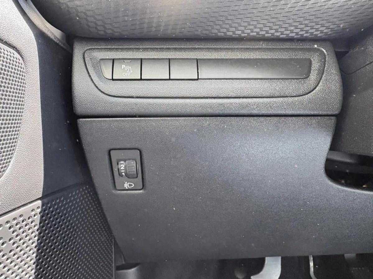peugeot-208-2018-diesel-1560cc