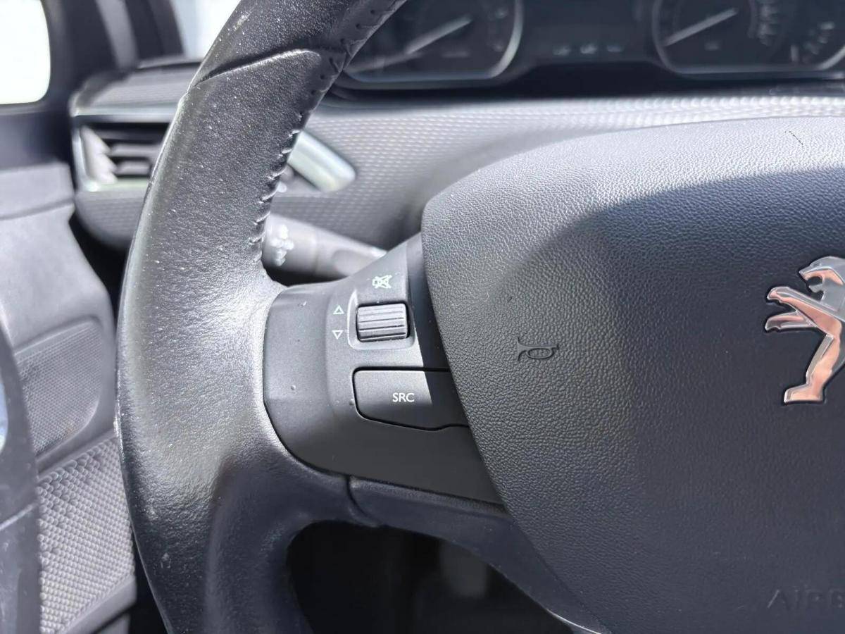 peugeot-208-2018-diesel-1560cc