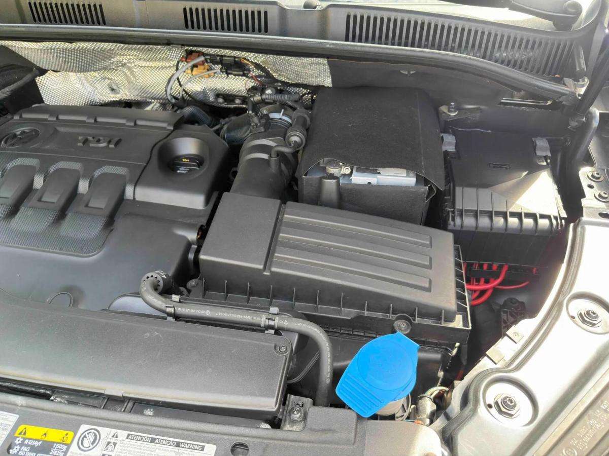 volkswagen-sharan-2017-diesel-1968cc