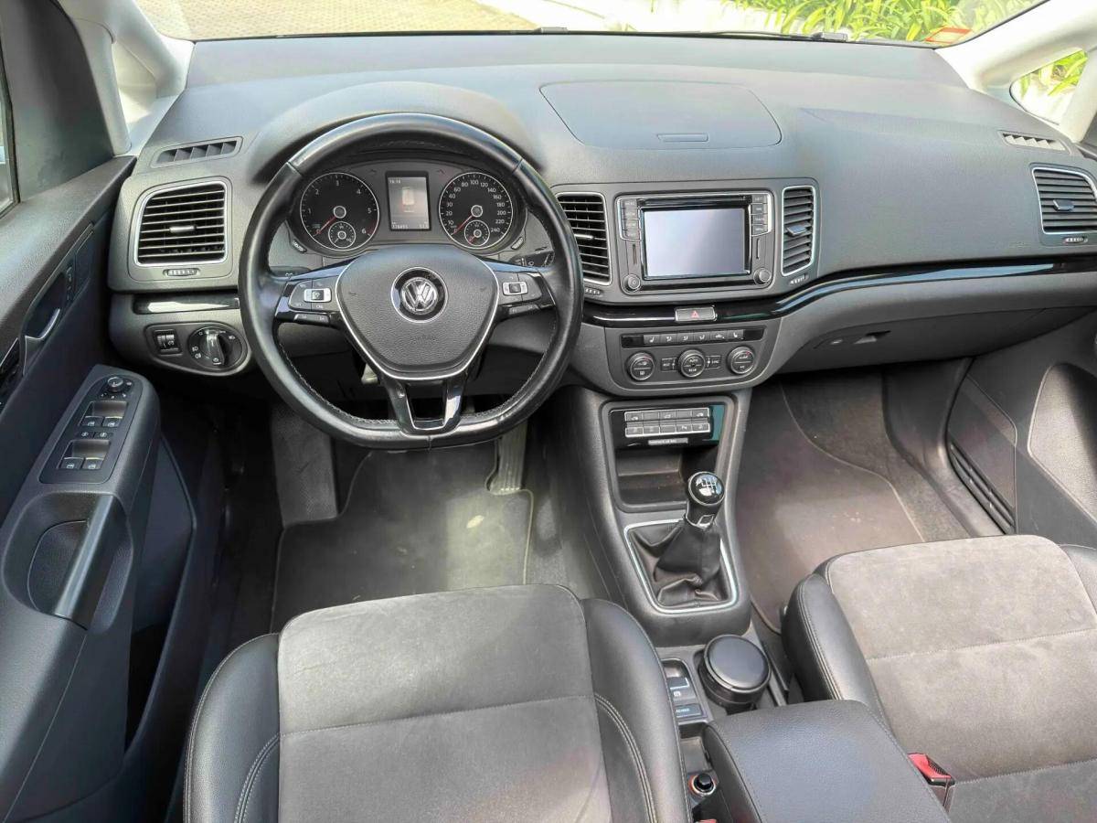 volkswagen-sharan-2017-diesel-1968cc