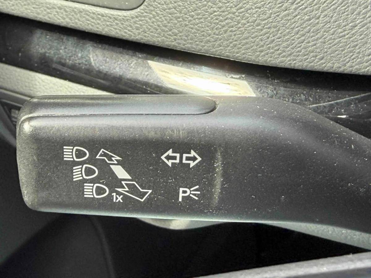 volkswagen-sharan-2017-diesel-1968cc