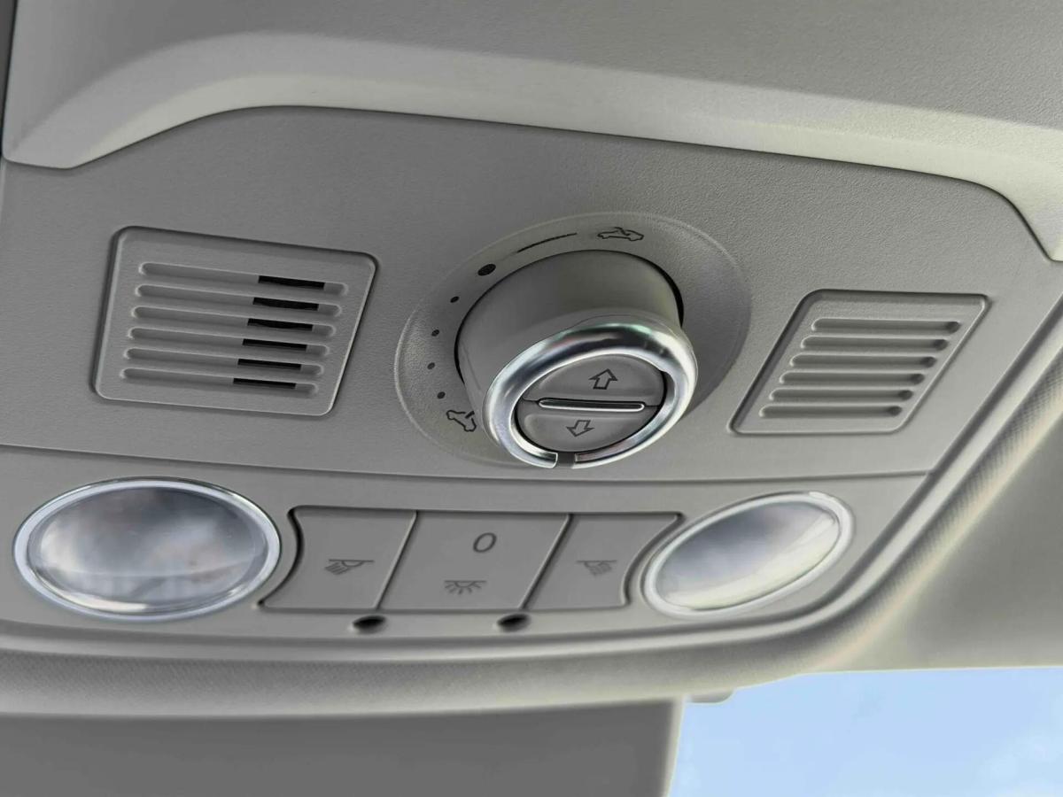 volkswagen-sharan-2017-diesel-1968cc