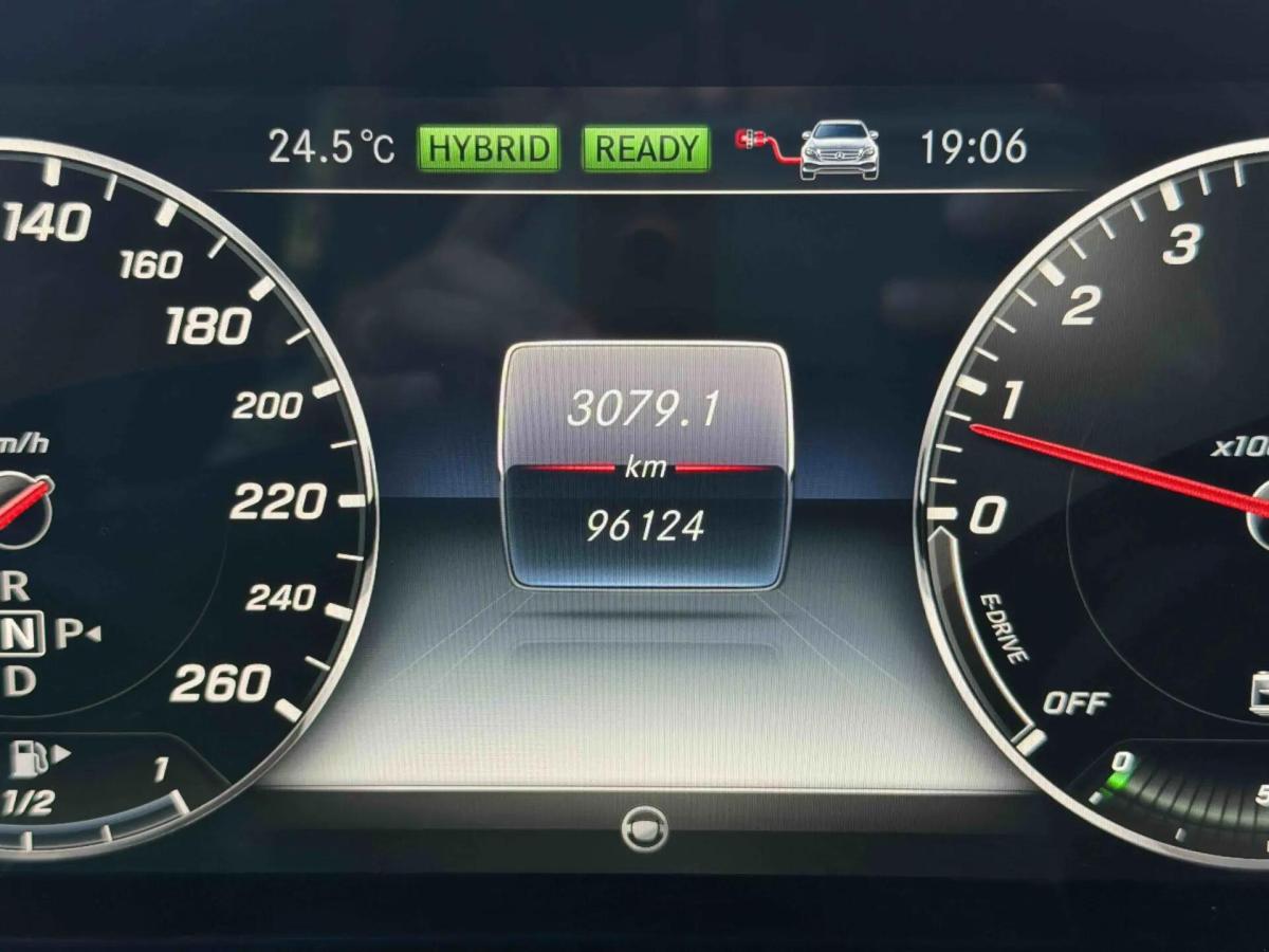 mercedes-benz-classe-e-350-e-2017-hibrido-a-gasolina-1991cc