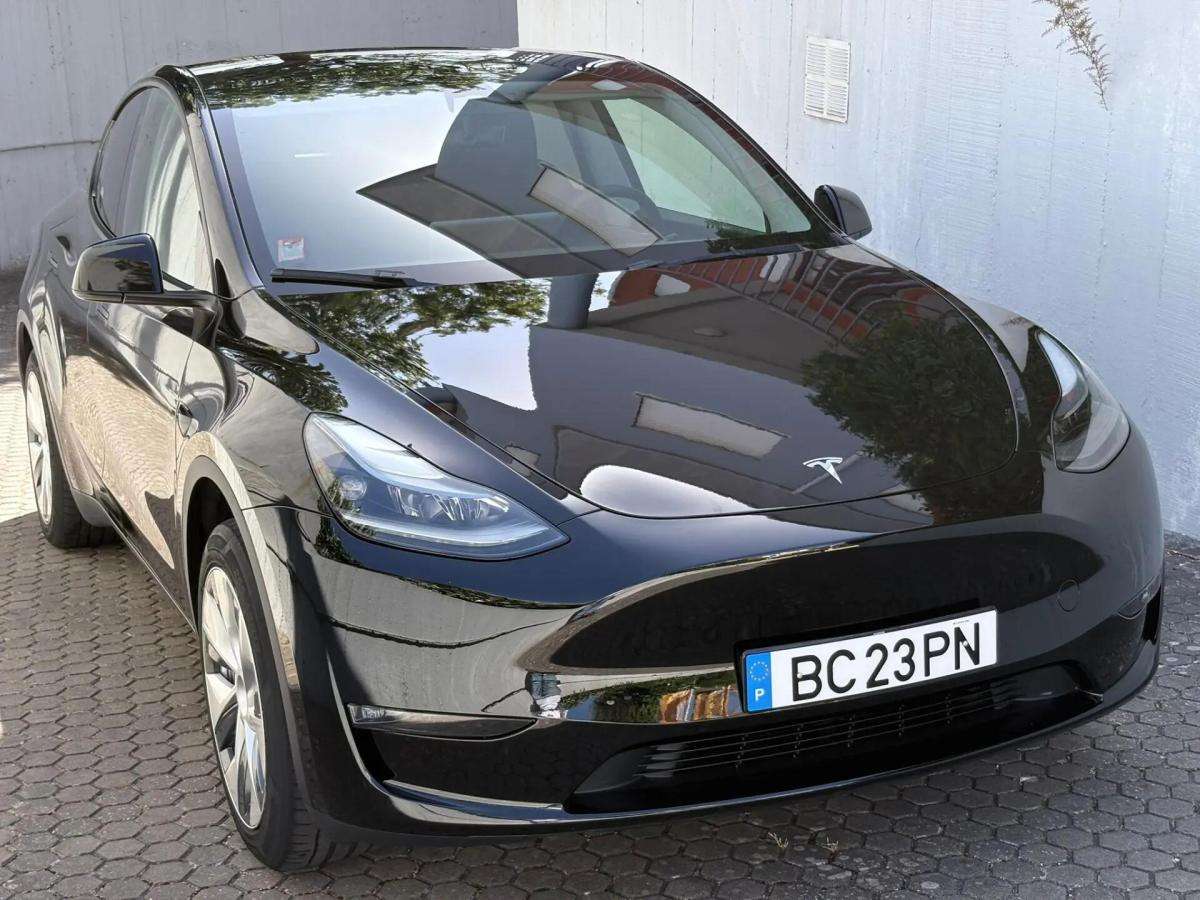 tesla-model-y-2023-eletrico-0cc