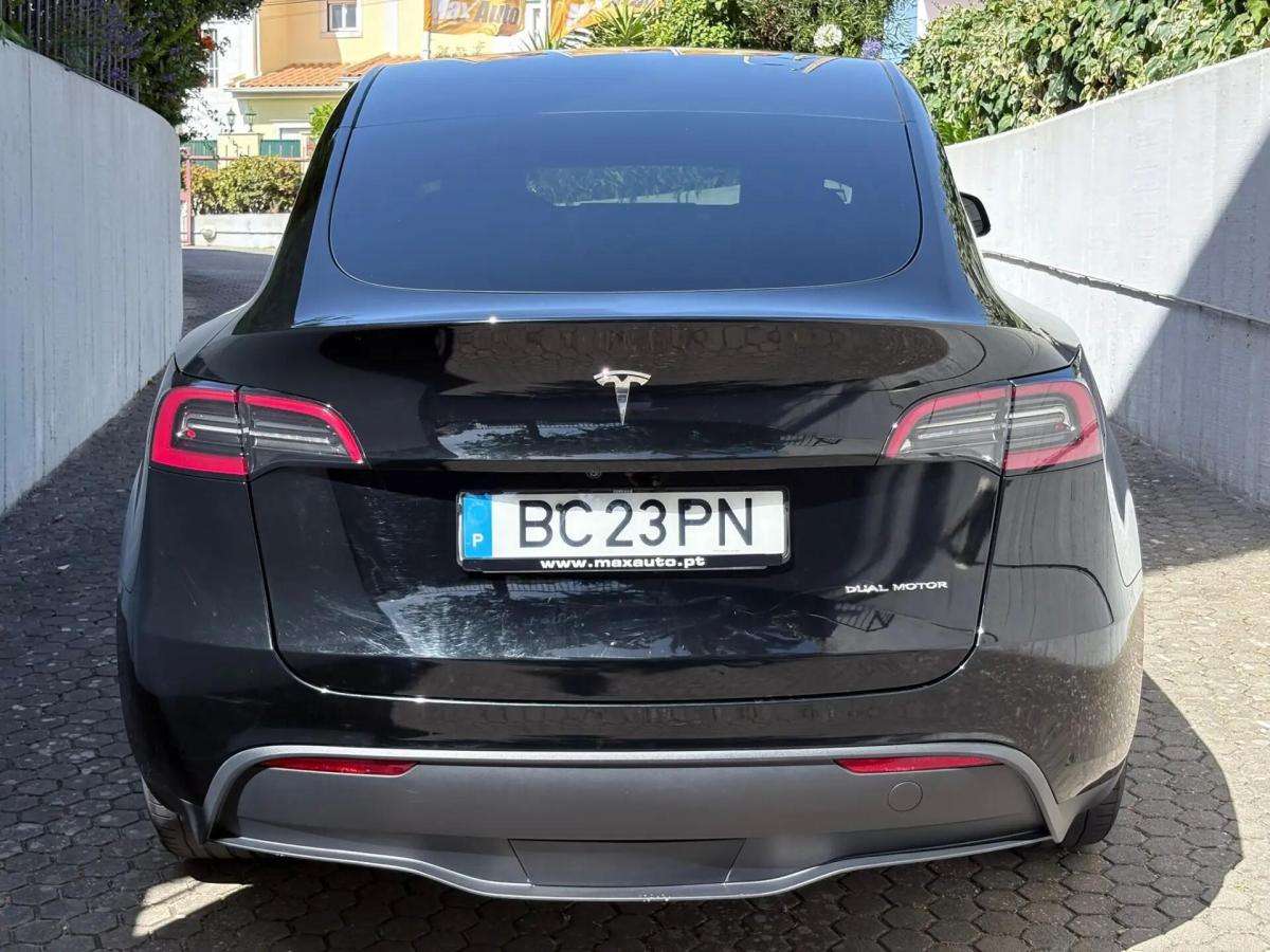 tesla-model-y-2023-eletrico-0cc