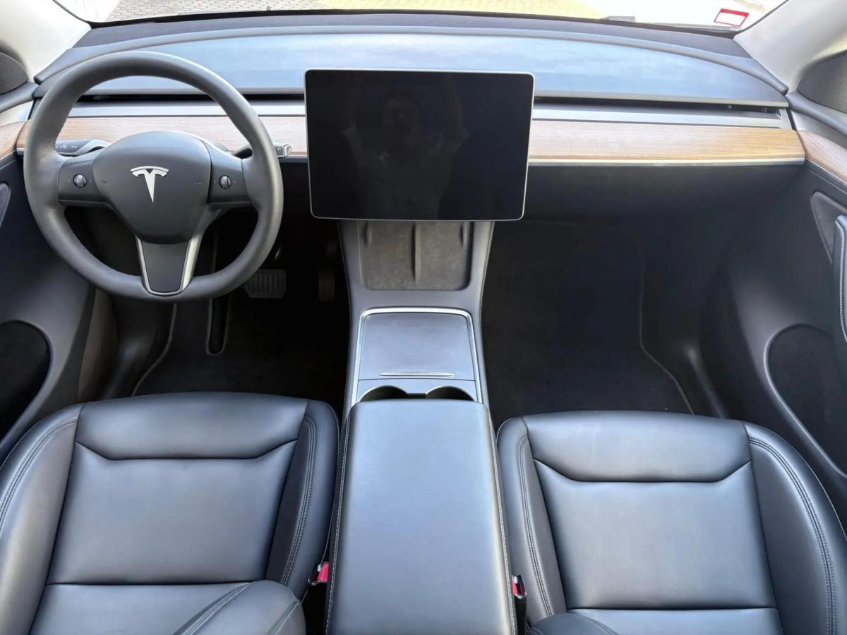 tesla-model-y-2023-eletrico-0cc
