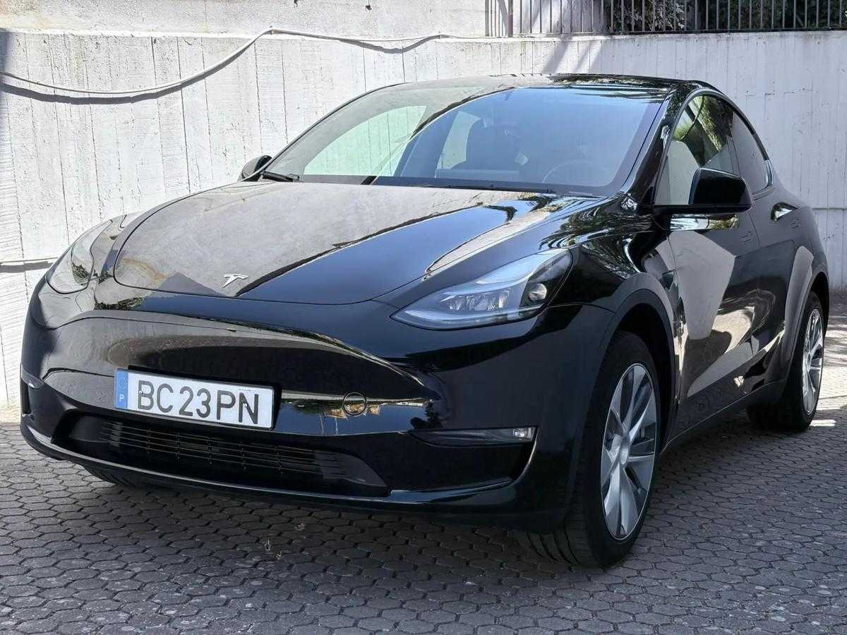tesla-model-y-2023-eletrico-0cc