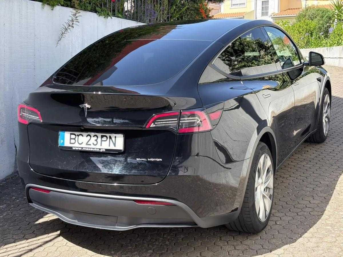 tesla-model-y-2023-eletrico-0cc