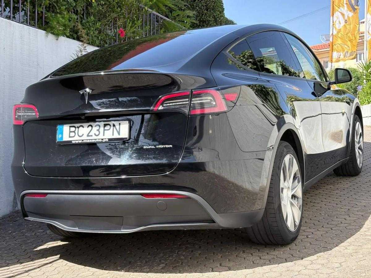 tesla-model-y-2023-eletrico-0cc