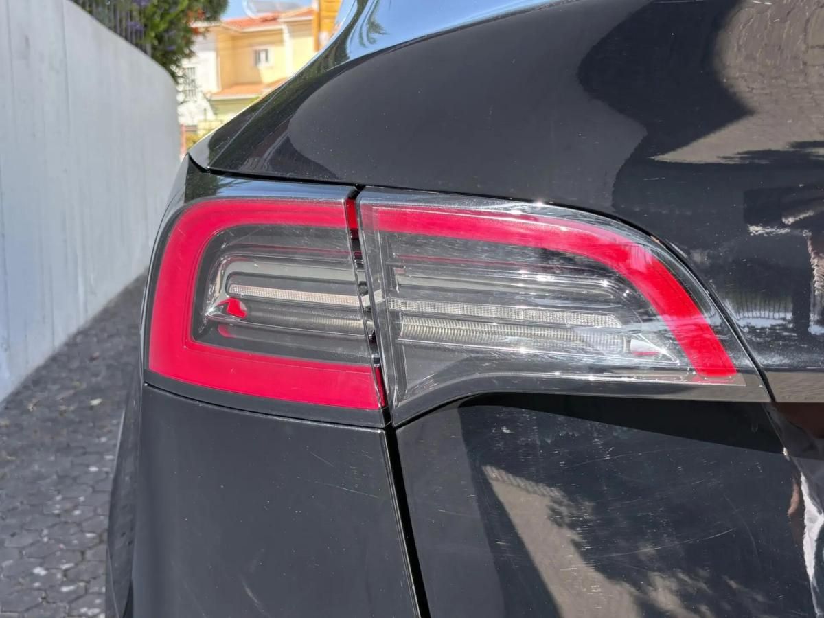 tesla-model-y-2023-eletrico-0cc