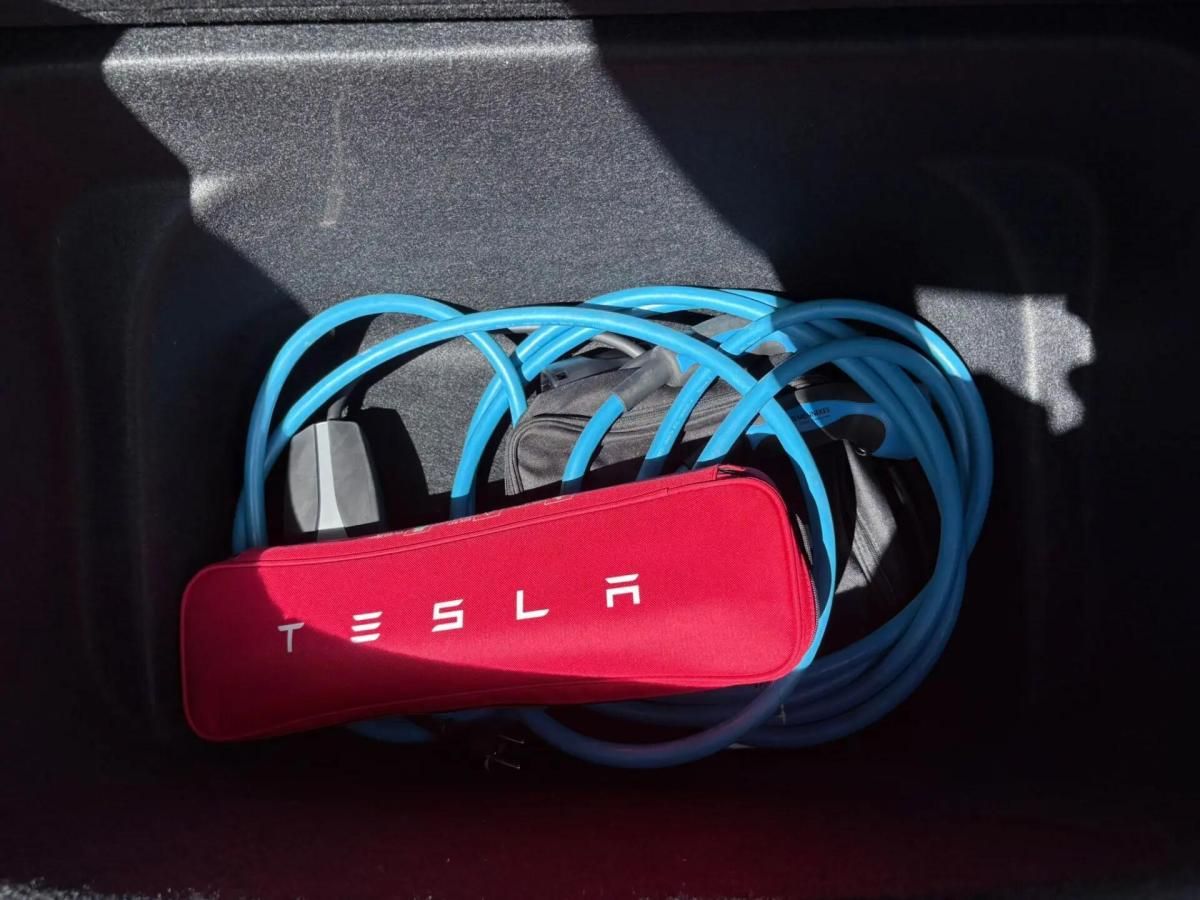 tesla-model-y-2023-eletrico-0cc